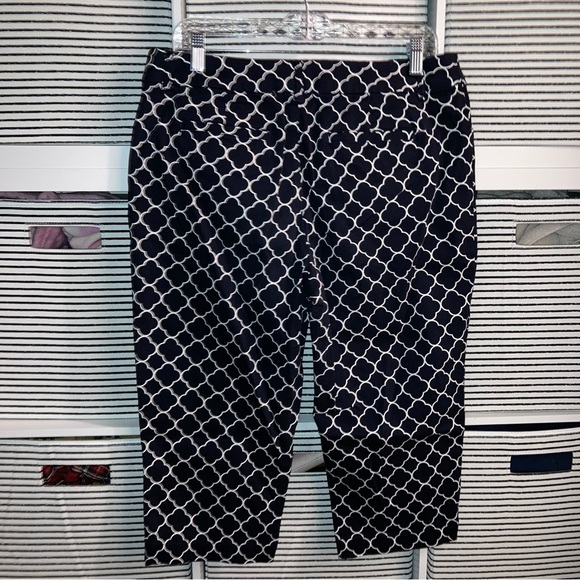 St John's Bay Women’s Black/White Capris | Size12 | Beach,Boho, Y2K - Picture 3 of 13
